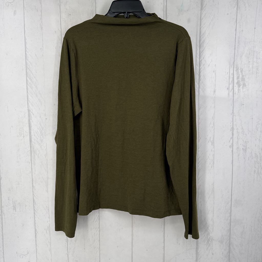 XLT l/s mock neck top