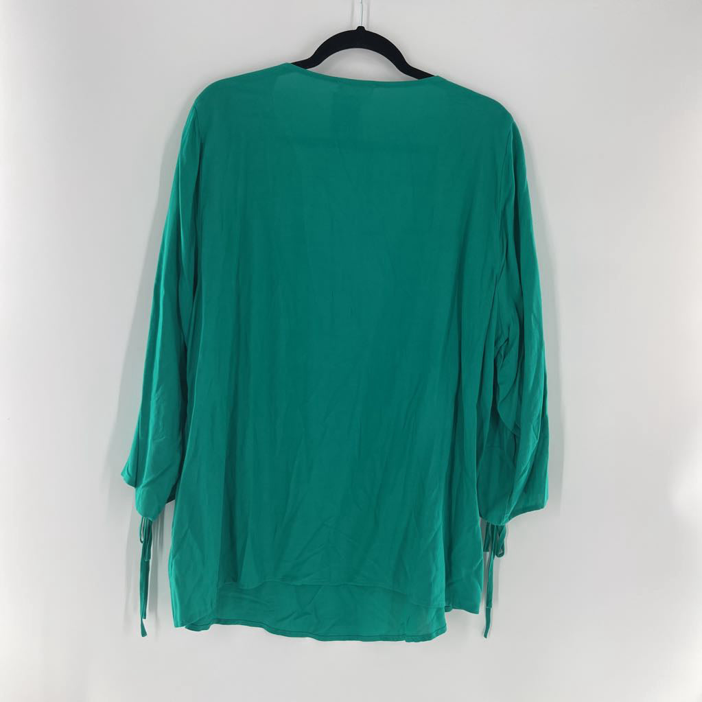 2X v-neck 3/4 slv top