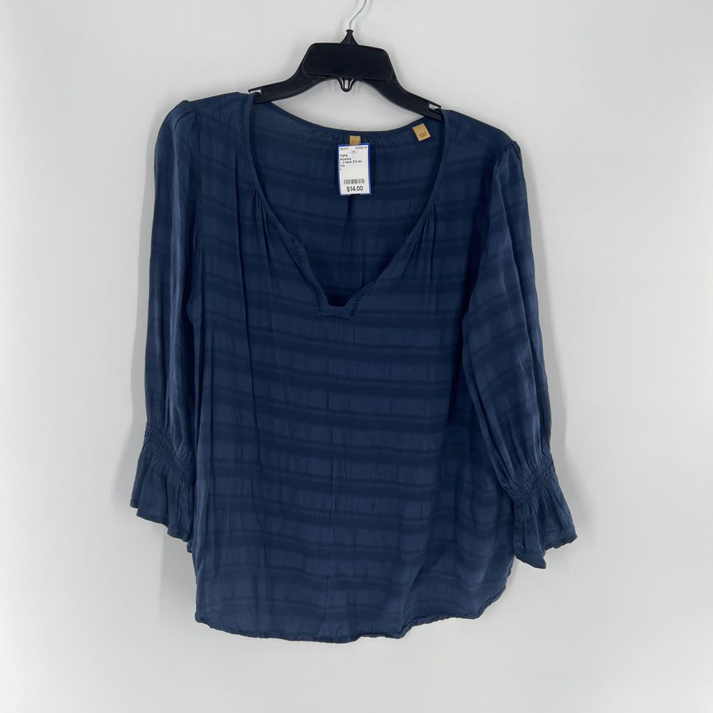L v-neck 3/4 slv top