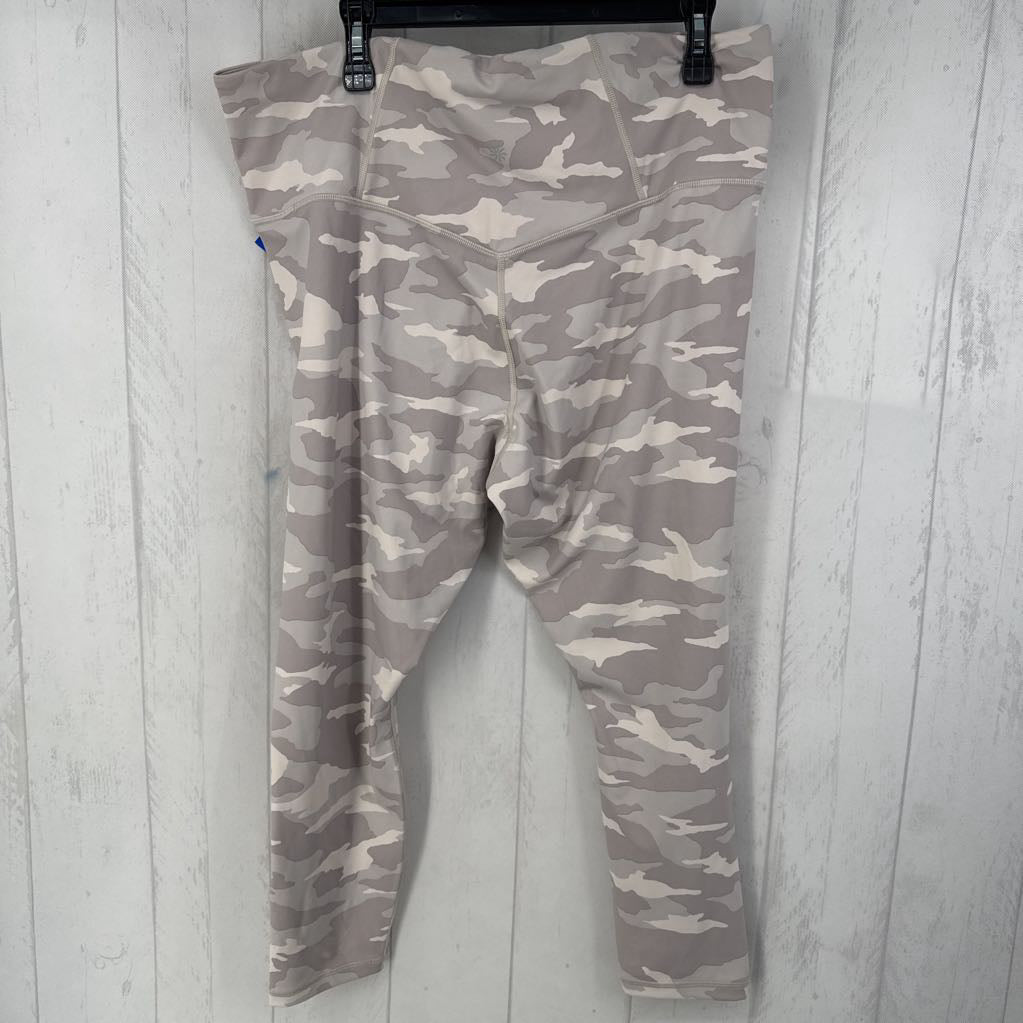 8 camo print legging