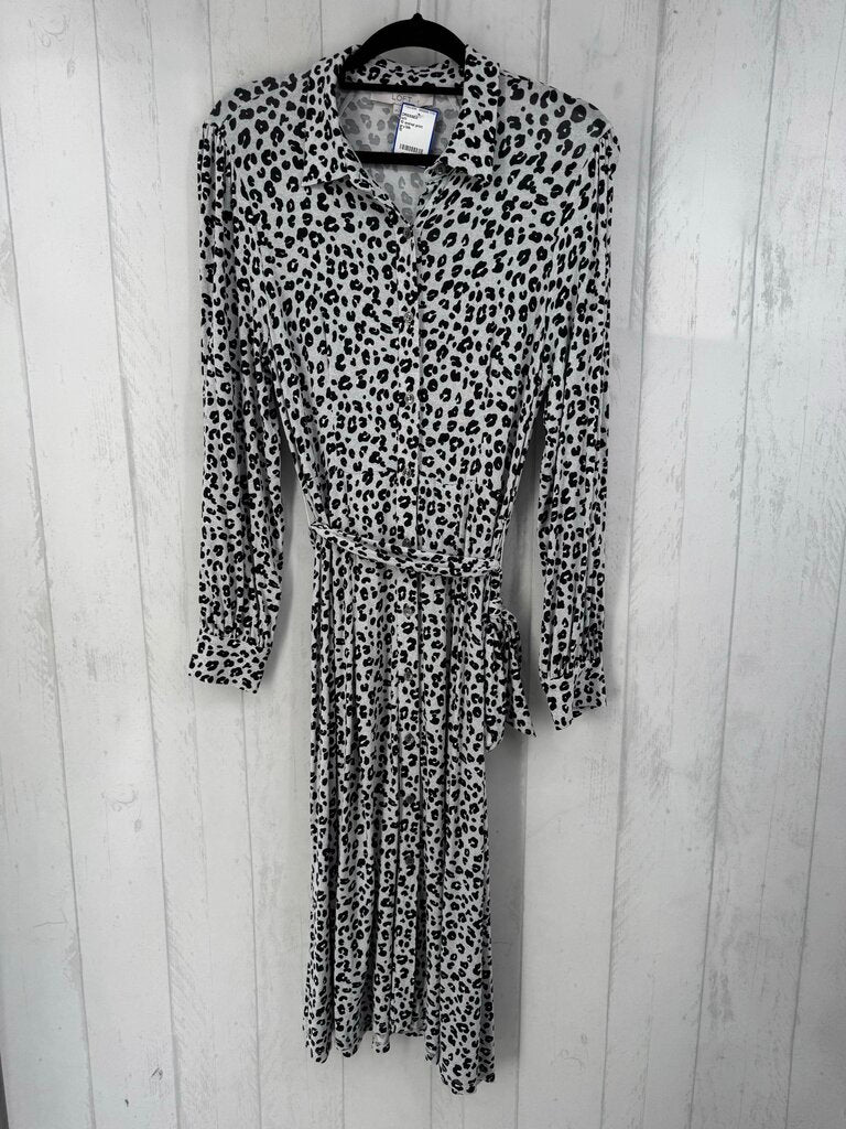 10 animal print button down l/s dress
