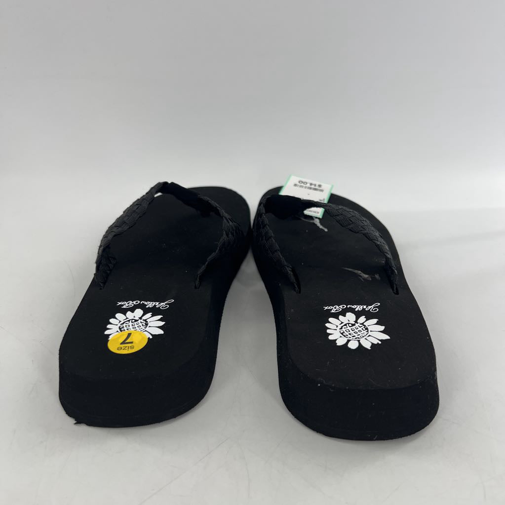 7 woven thong sandals