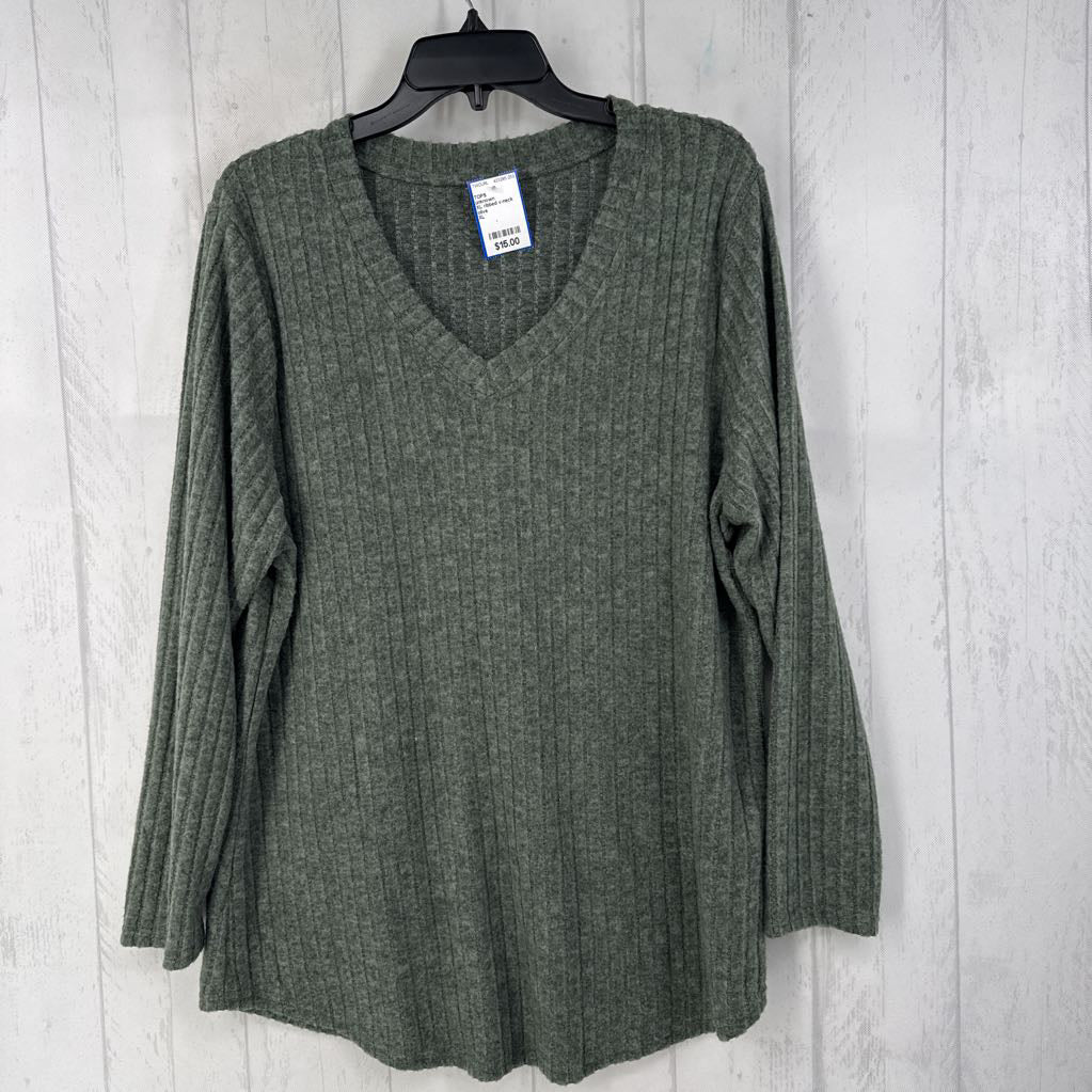 XL ribbed v-neck l/s top