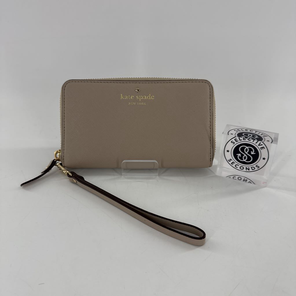 leather zip around wristlet/wallet