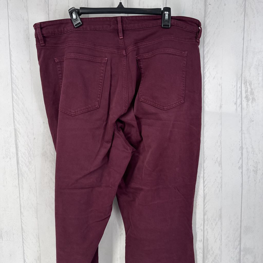 18 curvy fit kick crop jean