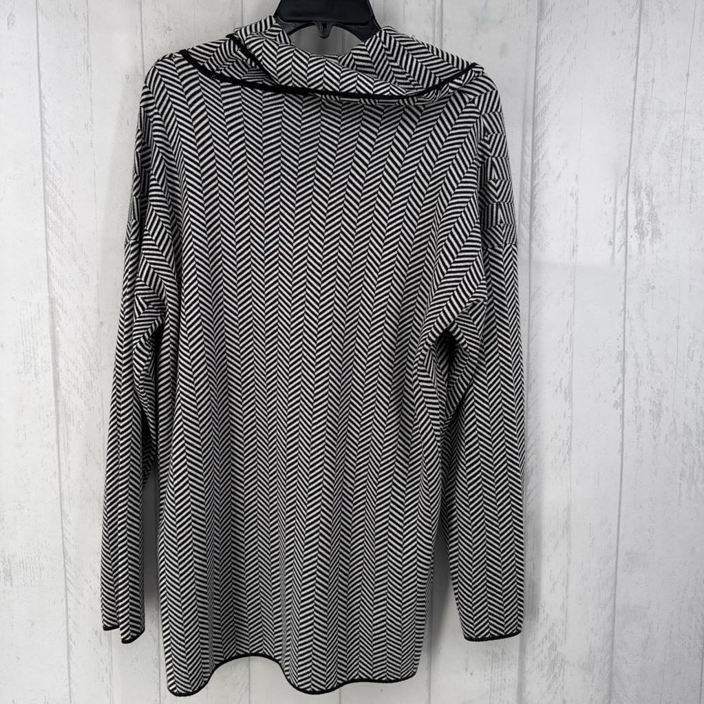 L chevron stripe cowl neck sweater