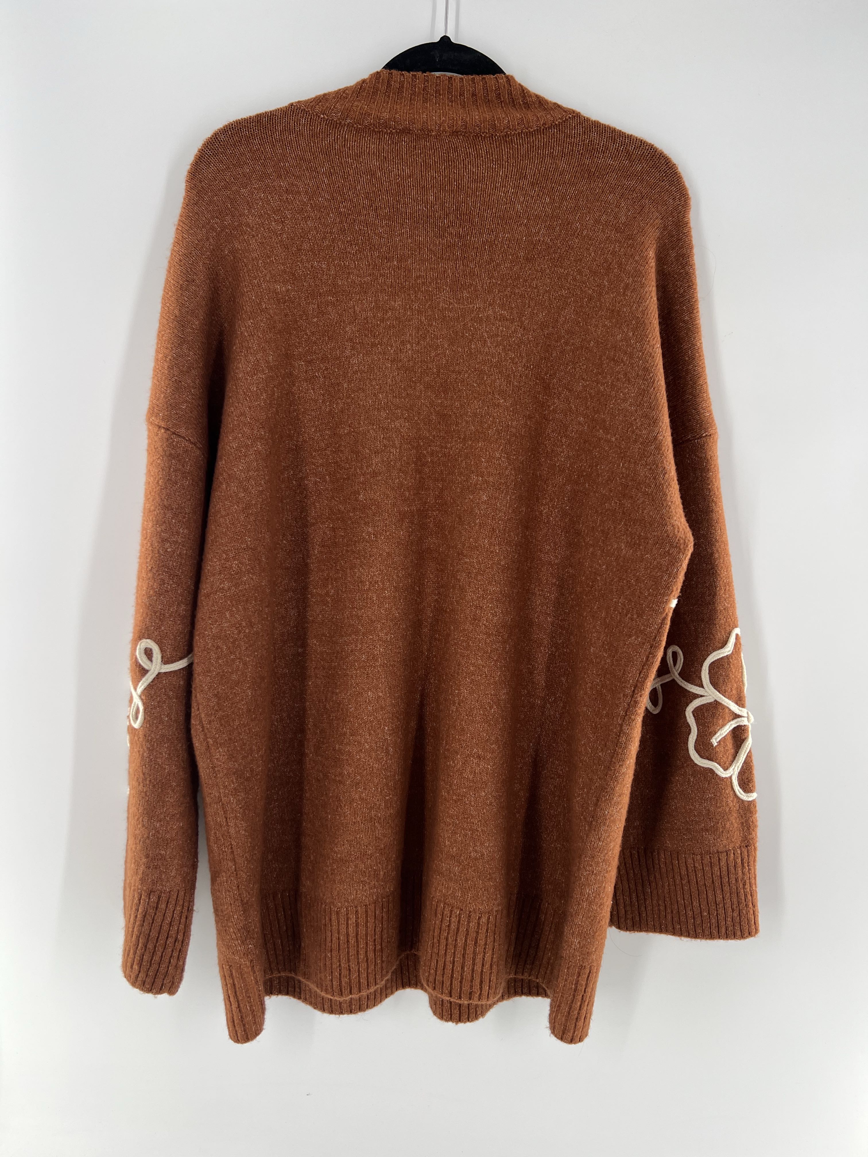 1XL flo embroidered mock neck sweater