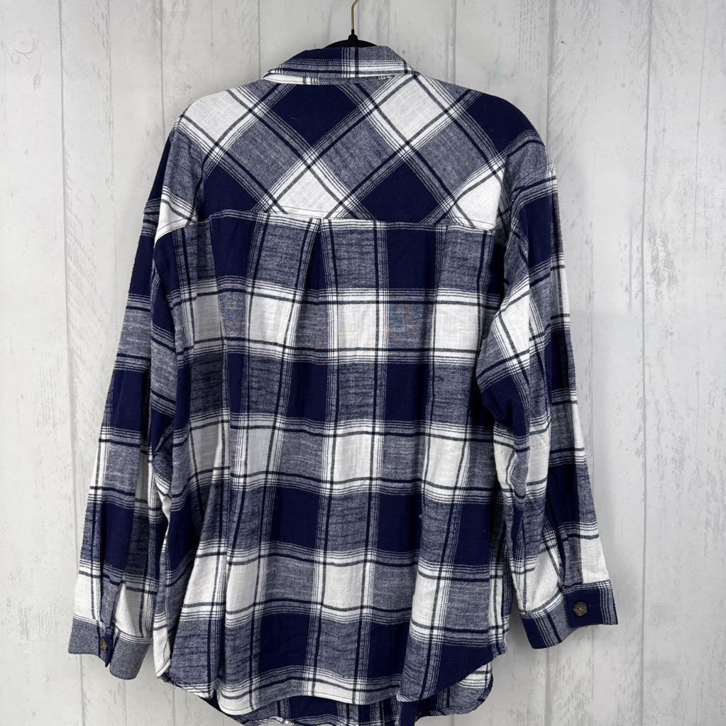 XXL plaid button down l/s top