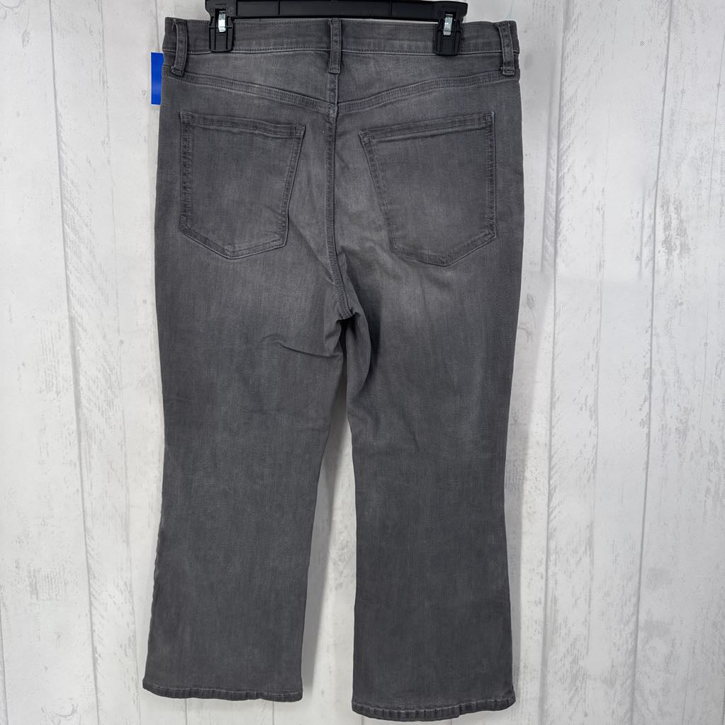 10 straight leg jean