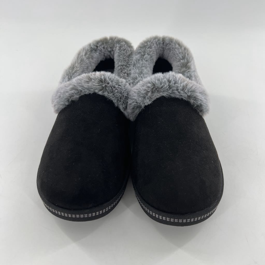 9 faux fur lined slippers