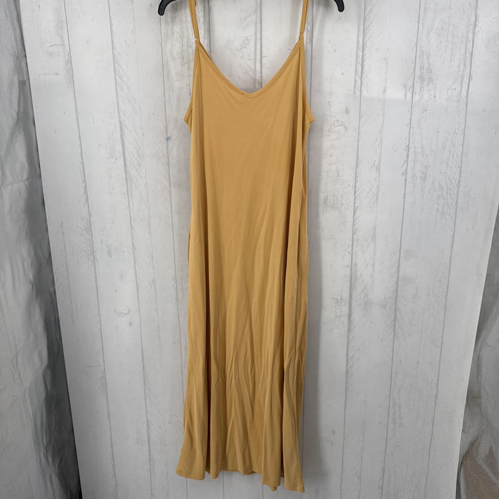 M double v maxi dress