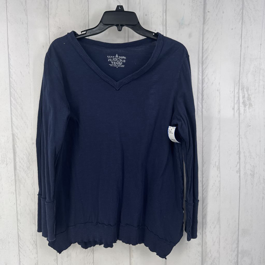 M v-neck l/s top