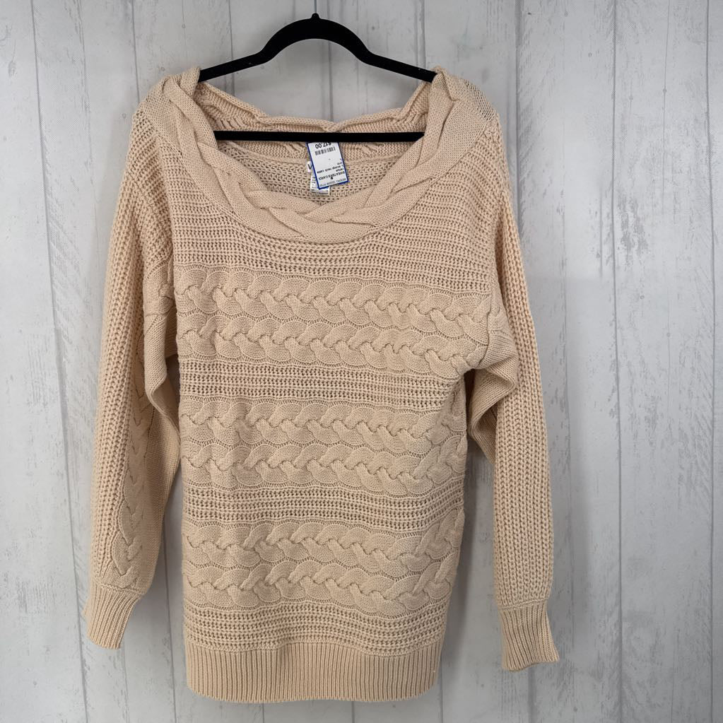L scoop neck cable knit sweater