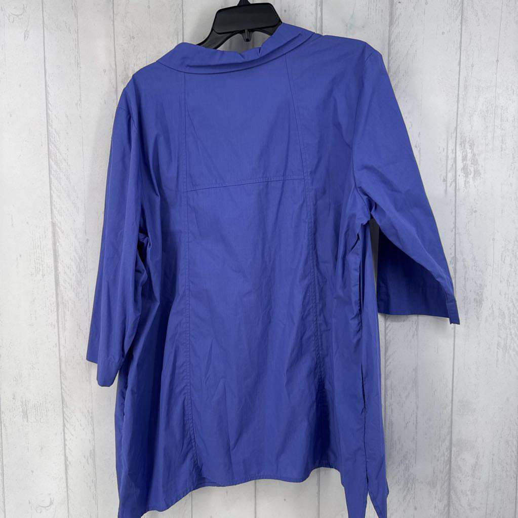 XL button down 3/4 slv top