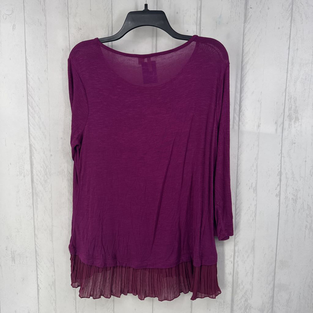 L ruffle hem 3/4 slv top