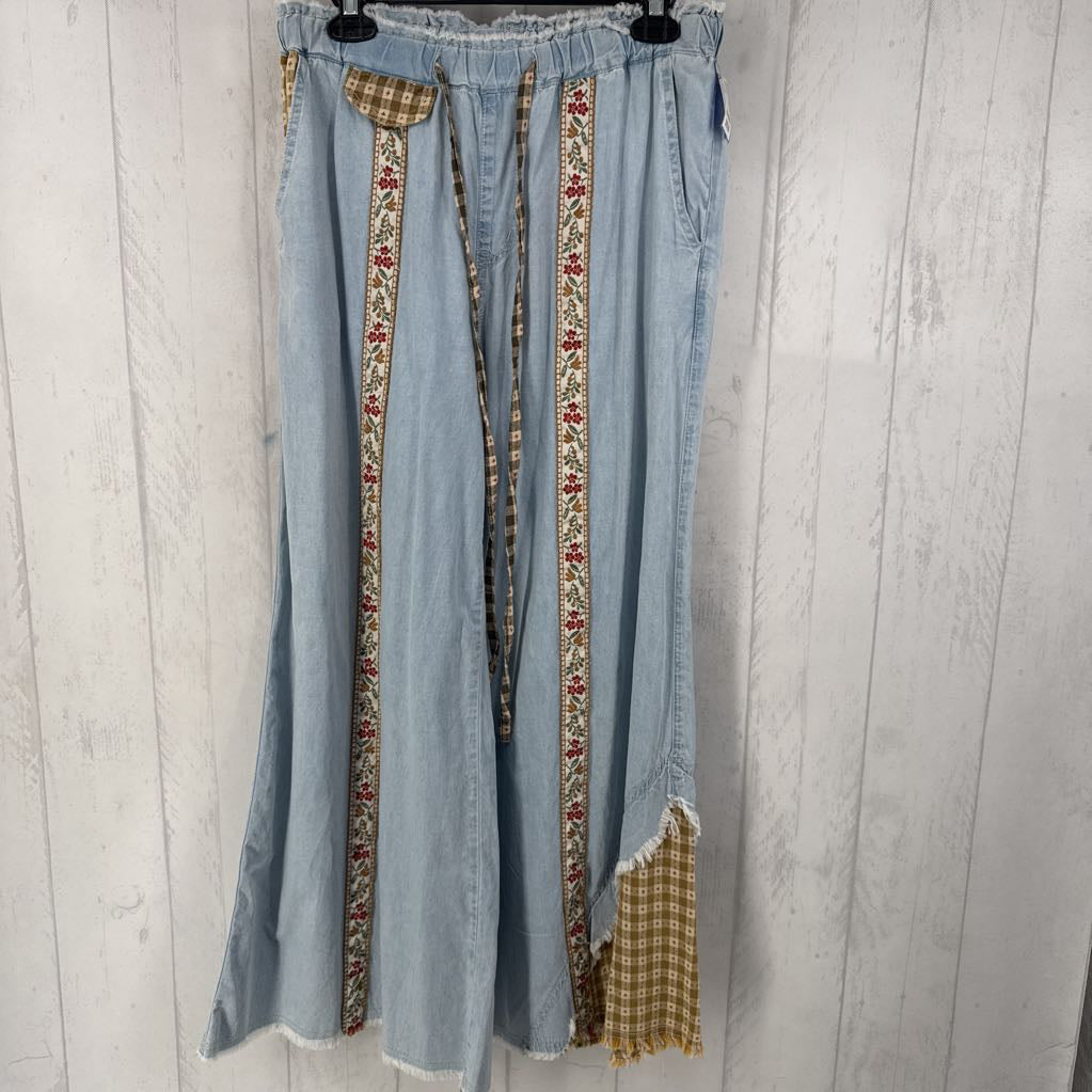 S embroidered detail wide leg jean