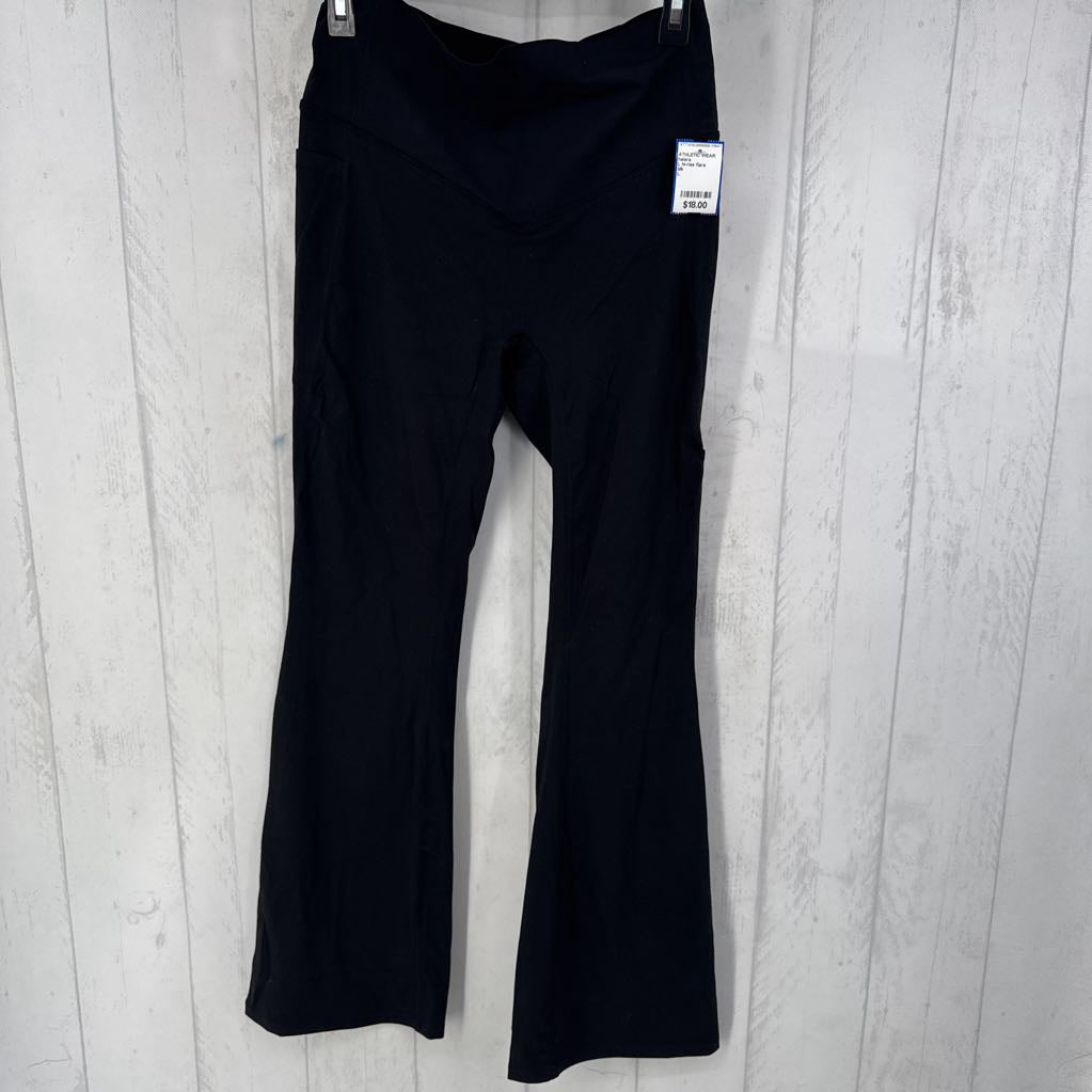 L hi-rise flare leggins