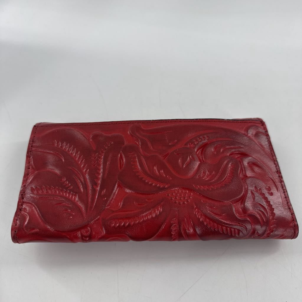 tooled leather bi-fold wallet