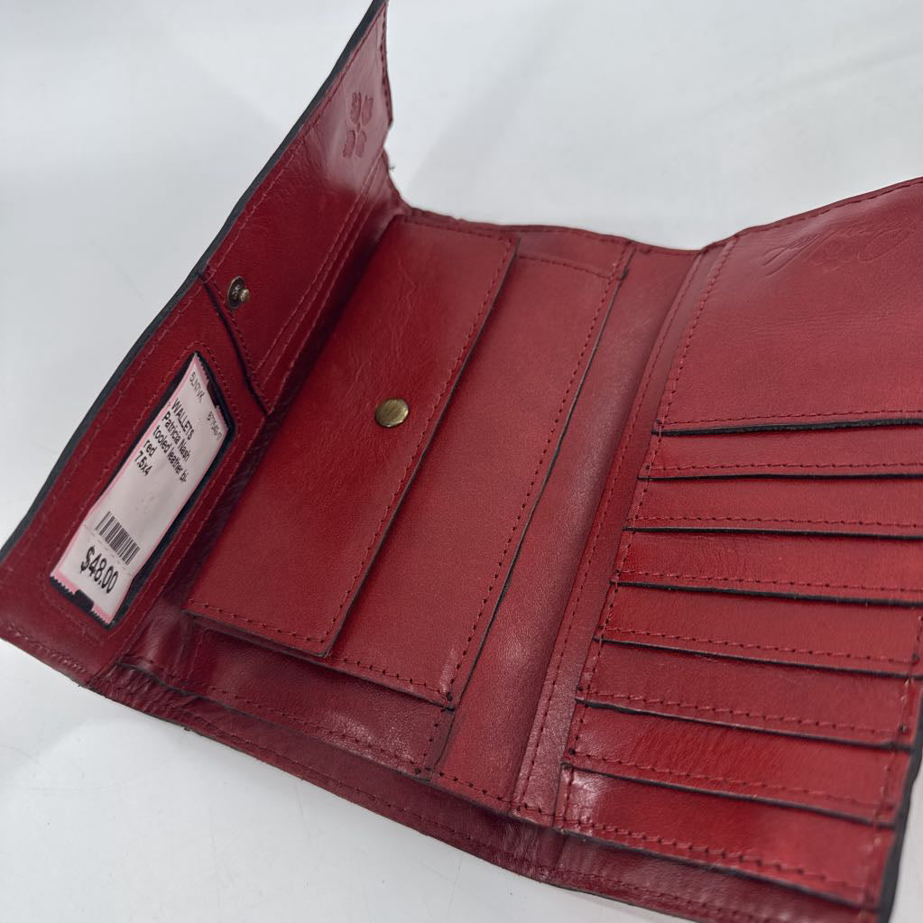 tooled leather bi-fold wallet