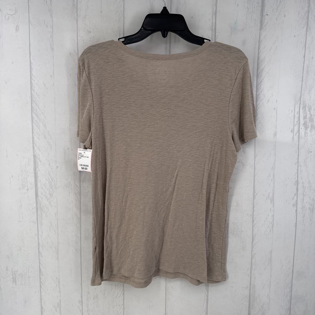 XL ribbed s/s top