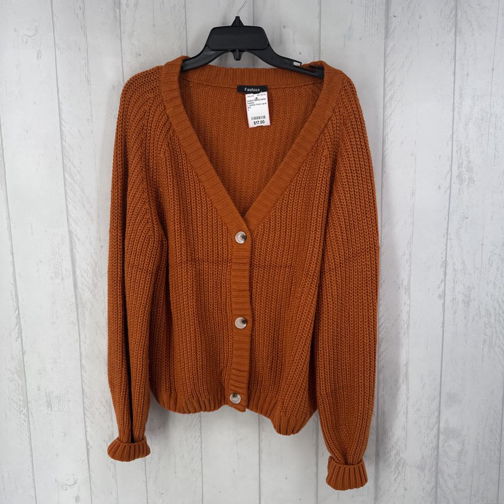 L button front cardi