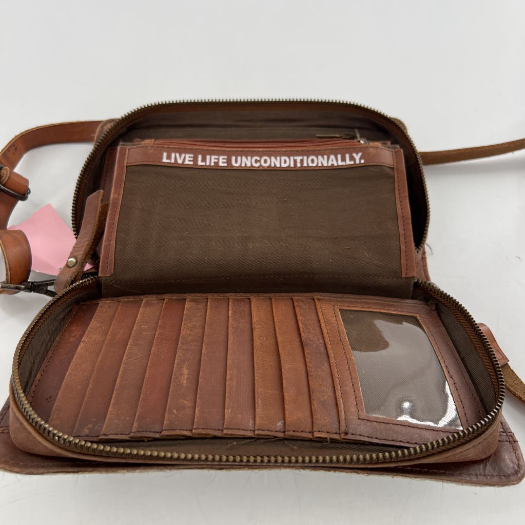 cowhide zip wallet/crossbody