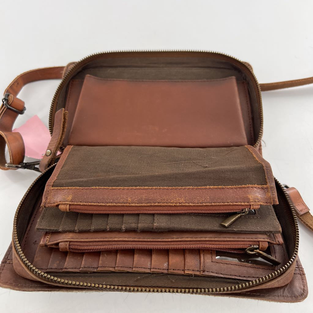 cowhide zip wallet/crossbody