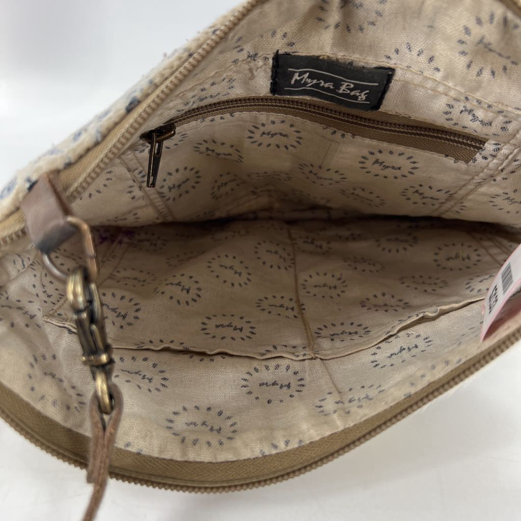 woven/cowhide wristlet