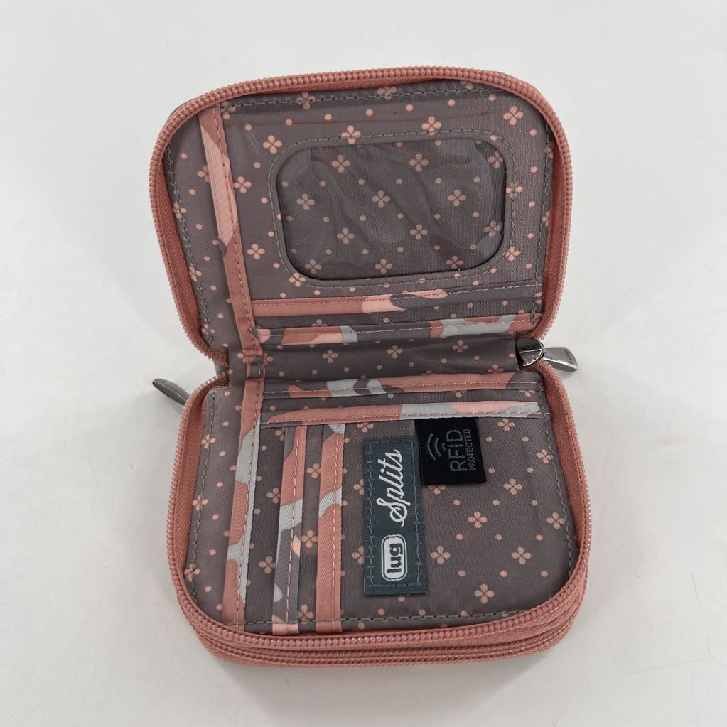 nylon quilted wallet/wristlet