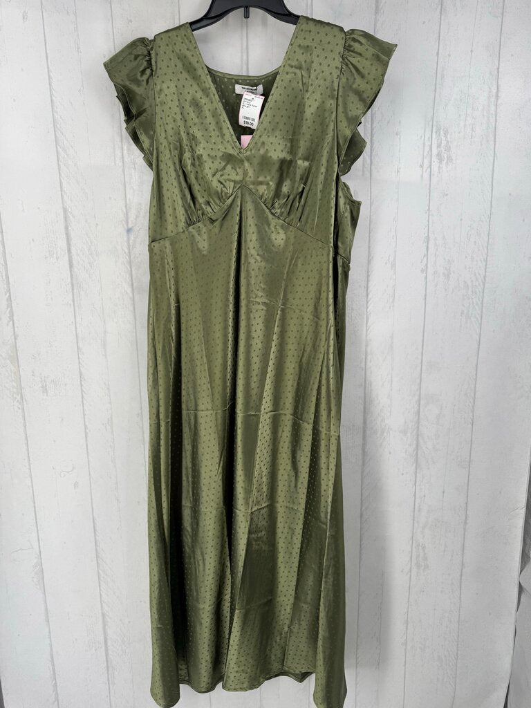 XL v-neck flutter slv maxi dress