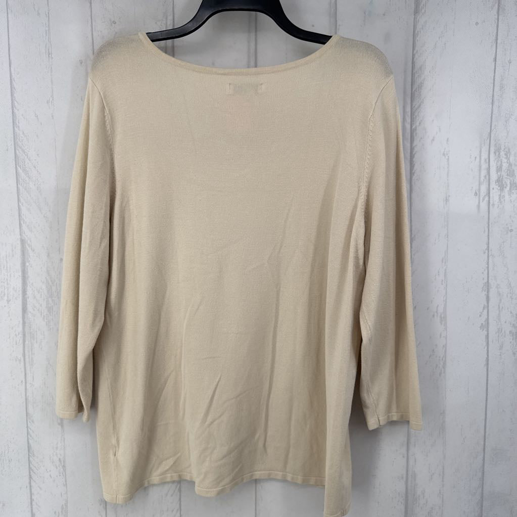 L ruffled neckline 3/4 slv sweater