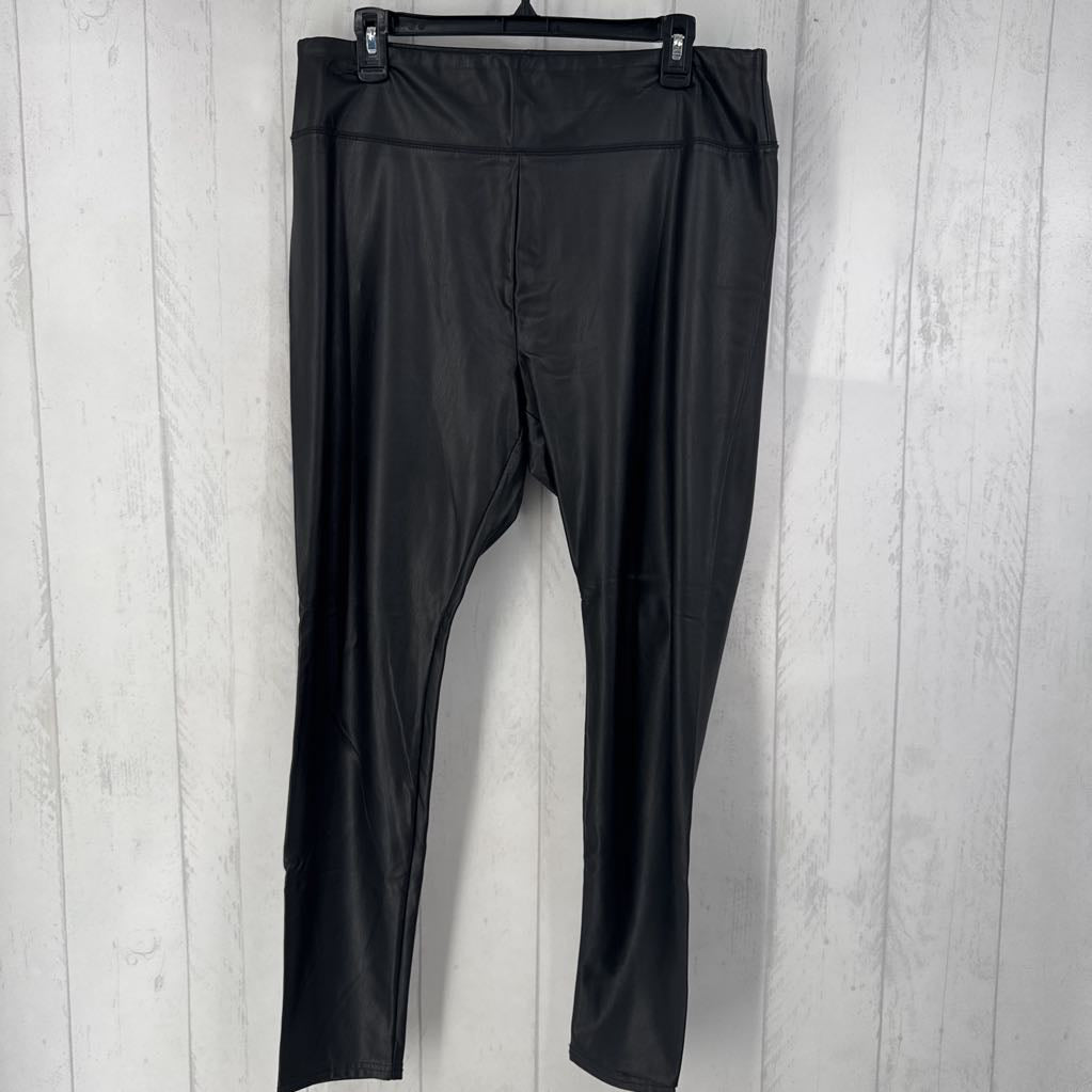 XL faux leather pants
