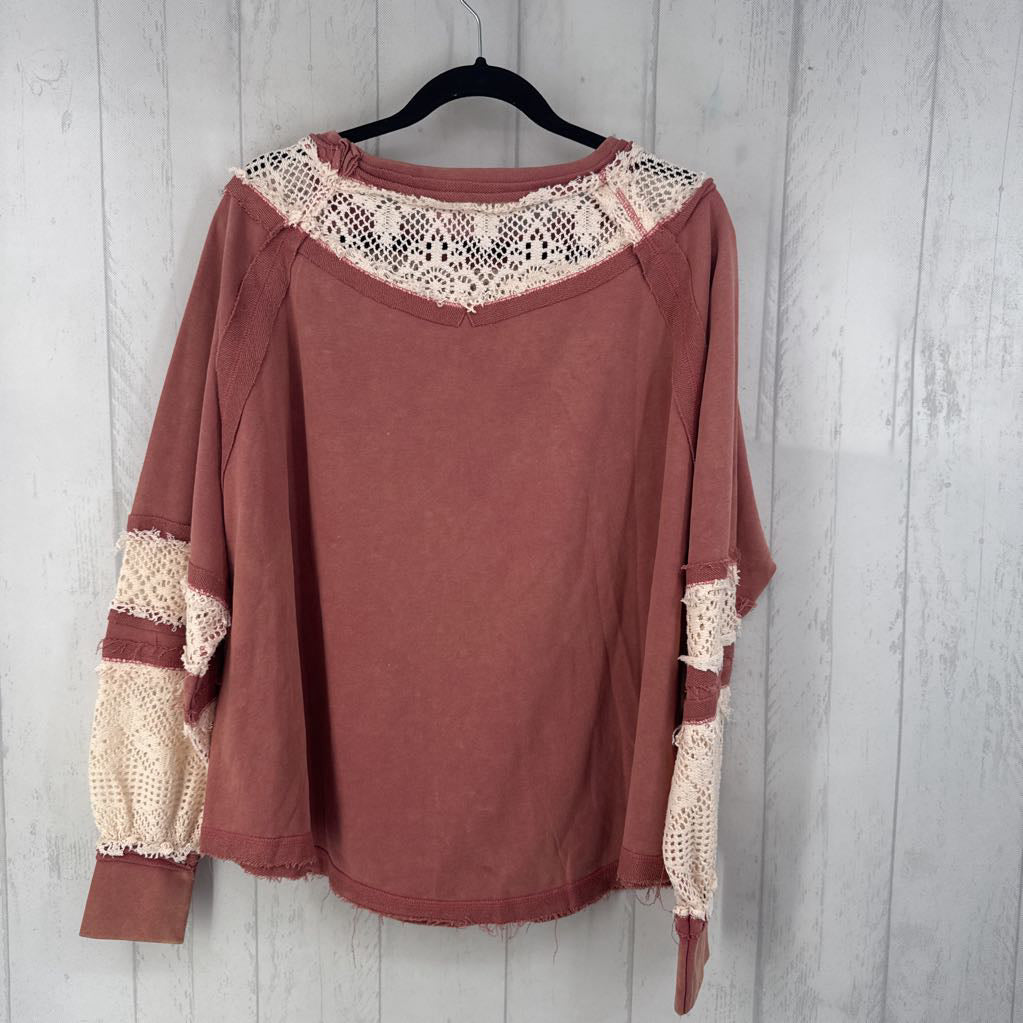 S crochet accent sweatshirt