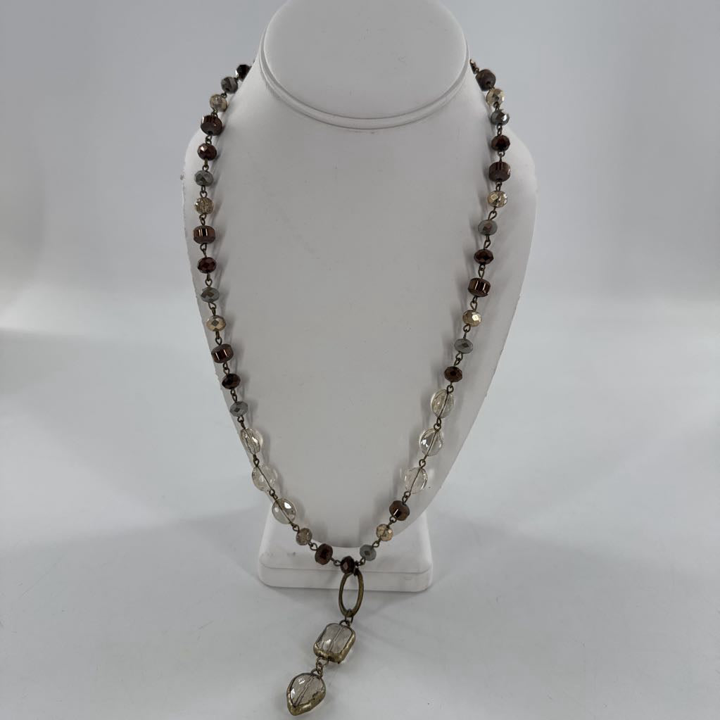 15" gold tone clear stone pendant necklace