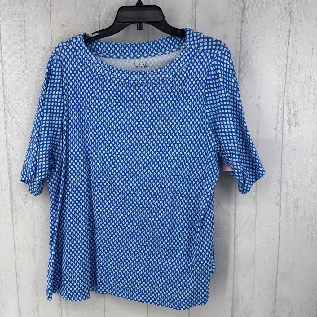 1X printed smocked neckline s/s top