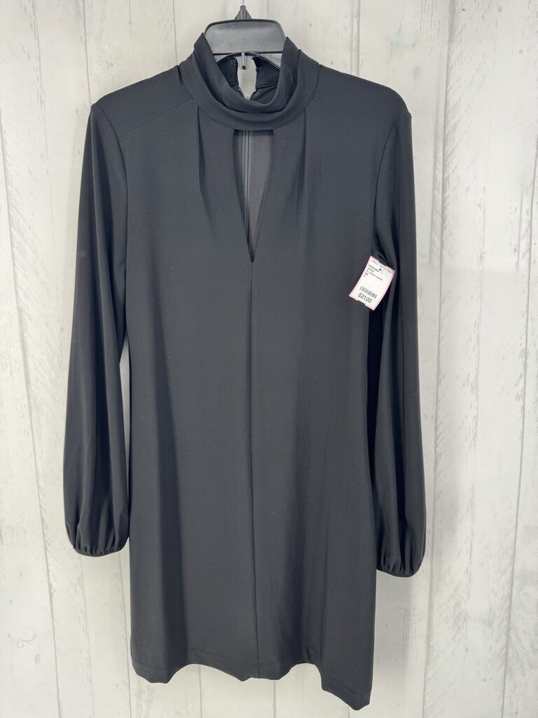 4 cutout mock-neck l/s shift dress