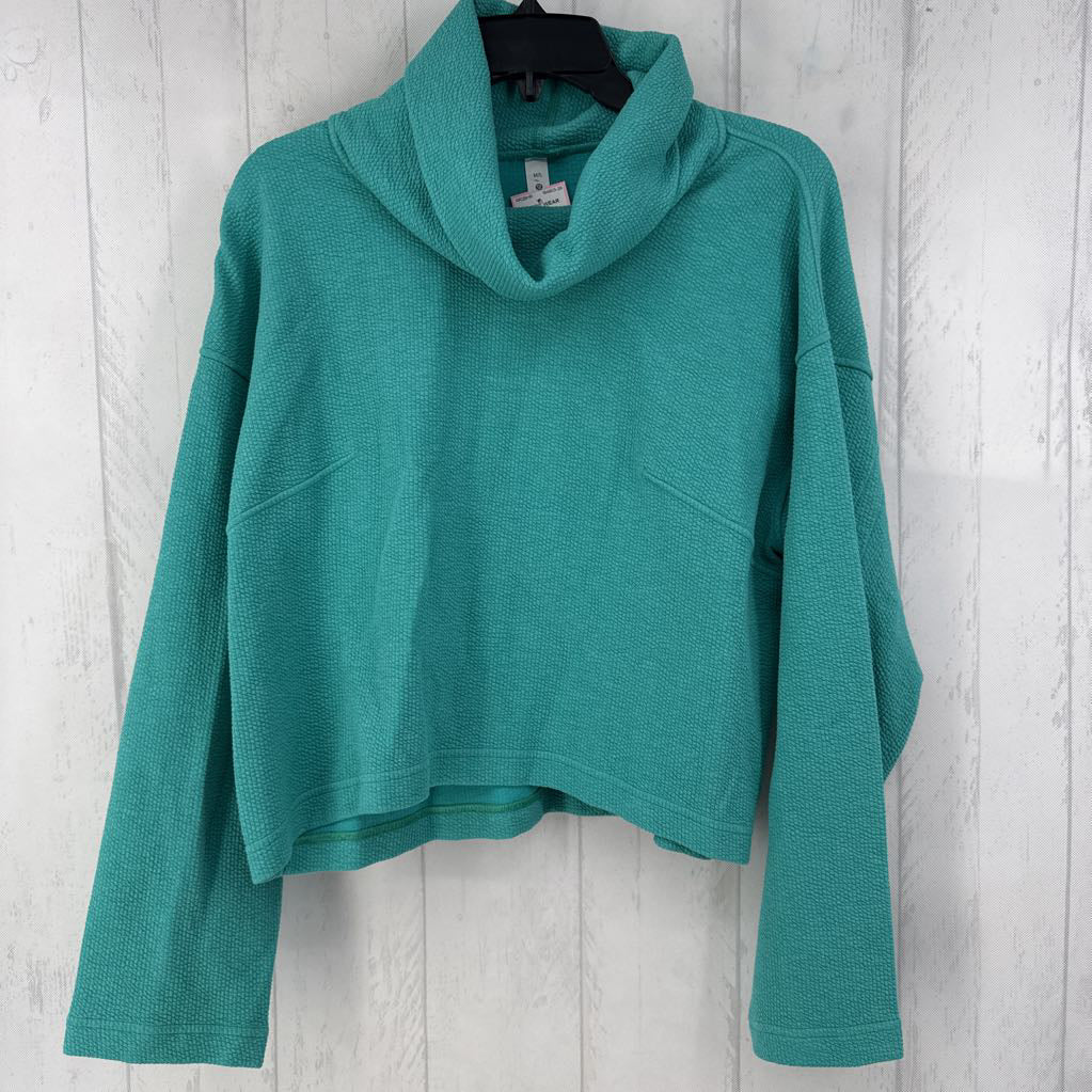 M/L textured cowl neck l/s top