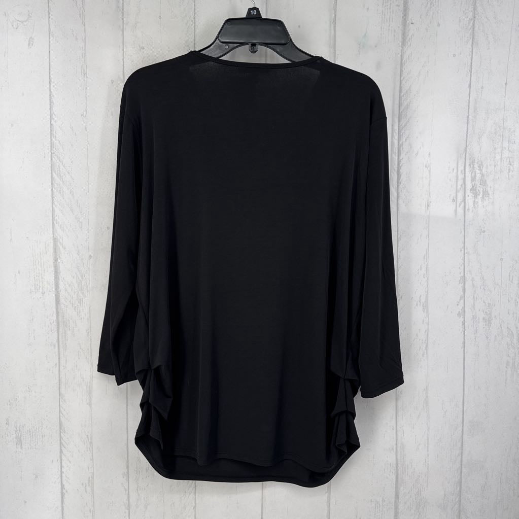 XL 3/4 slv embellished v-neck top