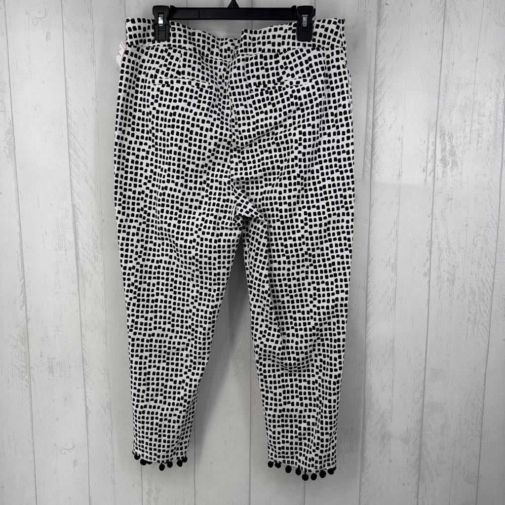 14 printed pull-on pant