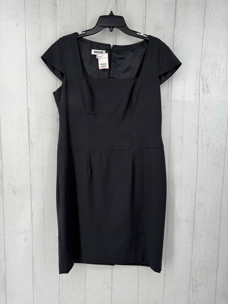 14 s/s square neck dress