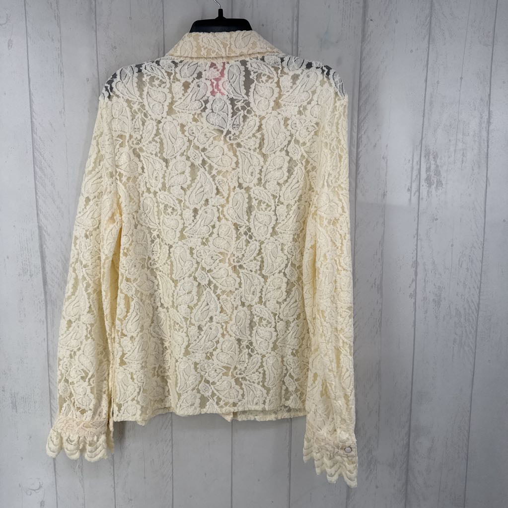 XL lace button down l/s top