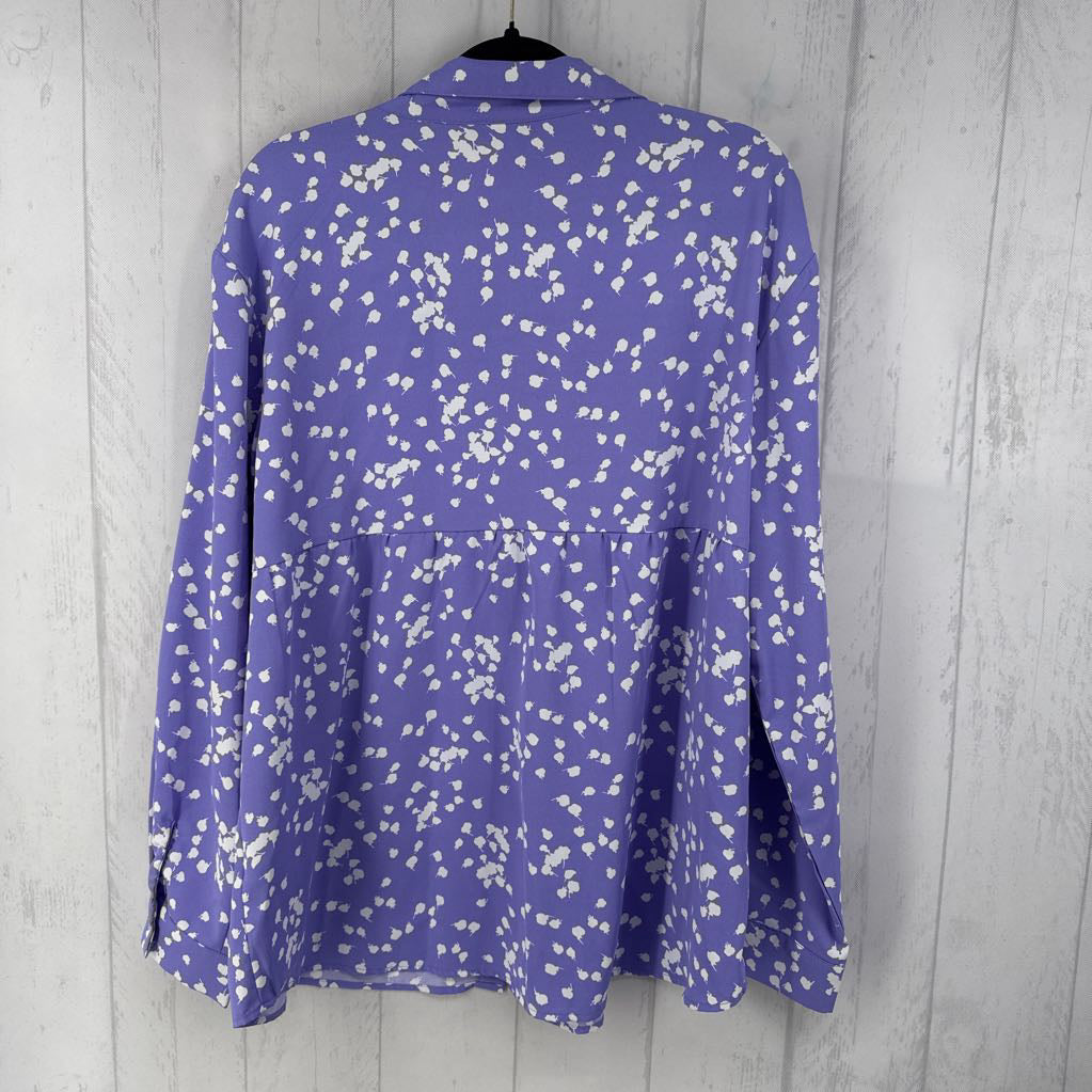 2XL printed button down l/s top