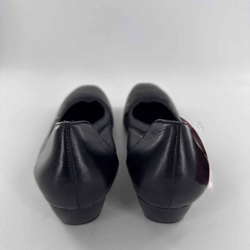 11N low heel slip-ons