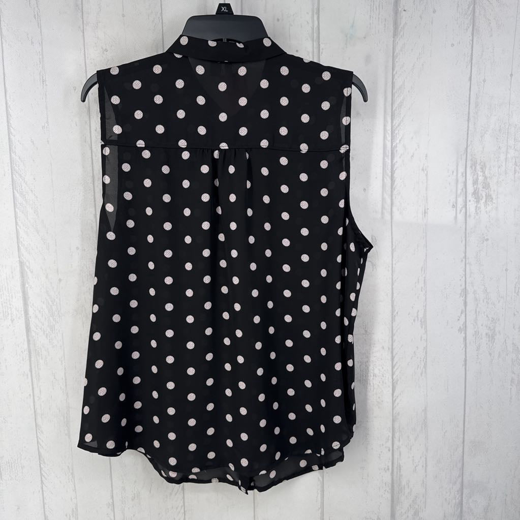 XL button circle print tank