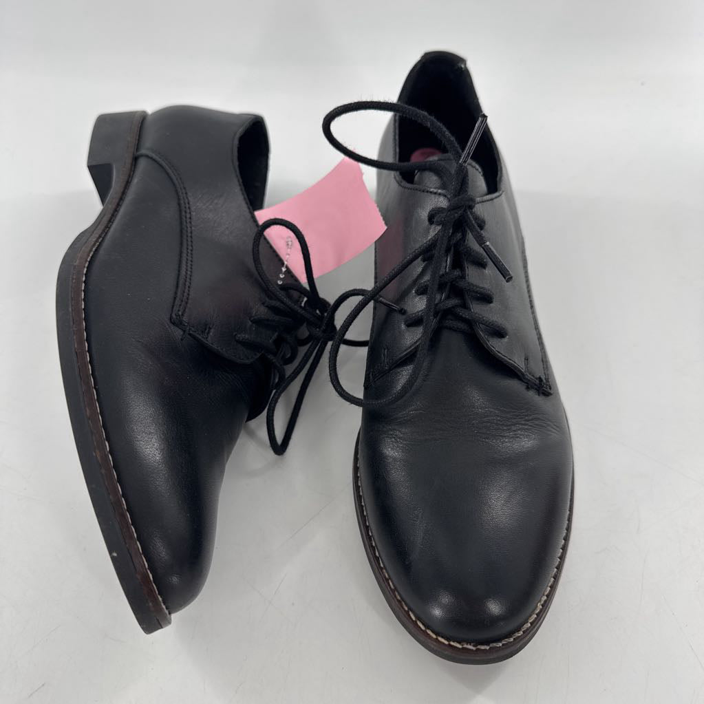 9 leather lace-up loafer