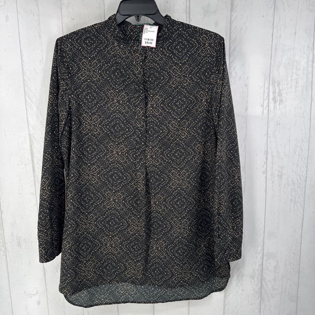 XL l/s half button print top