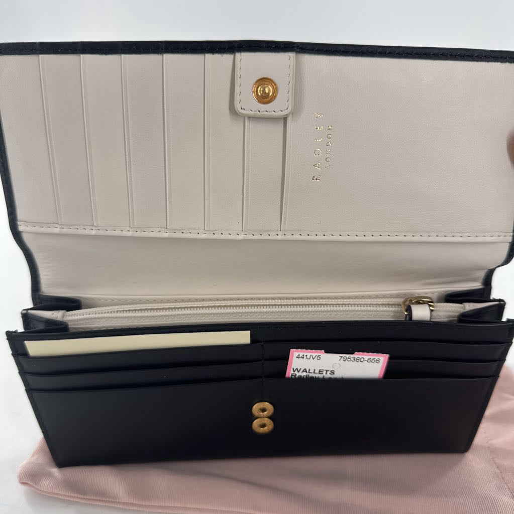 R140 scottish dog bi-fold wallet