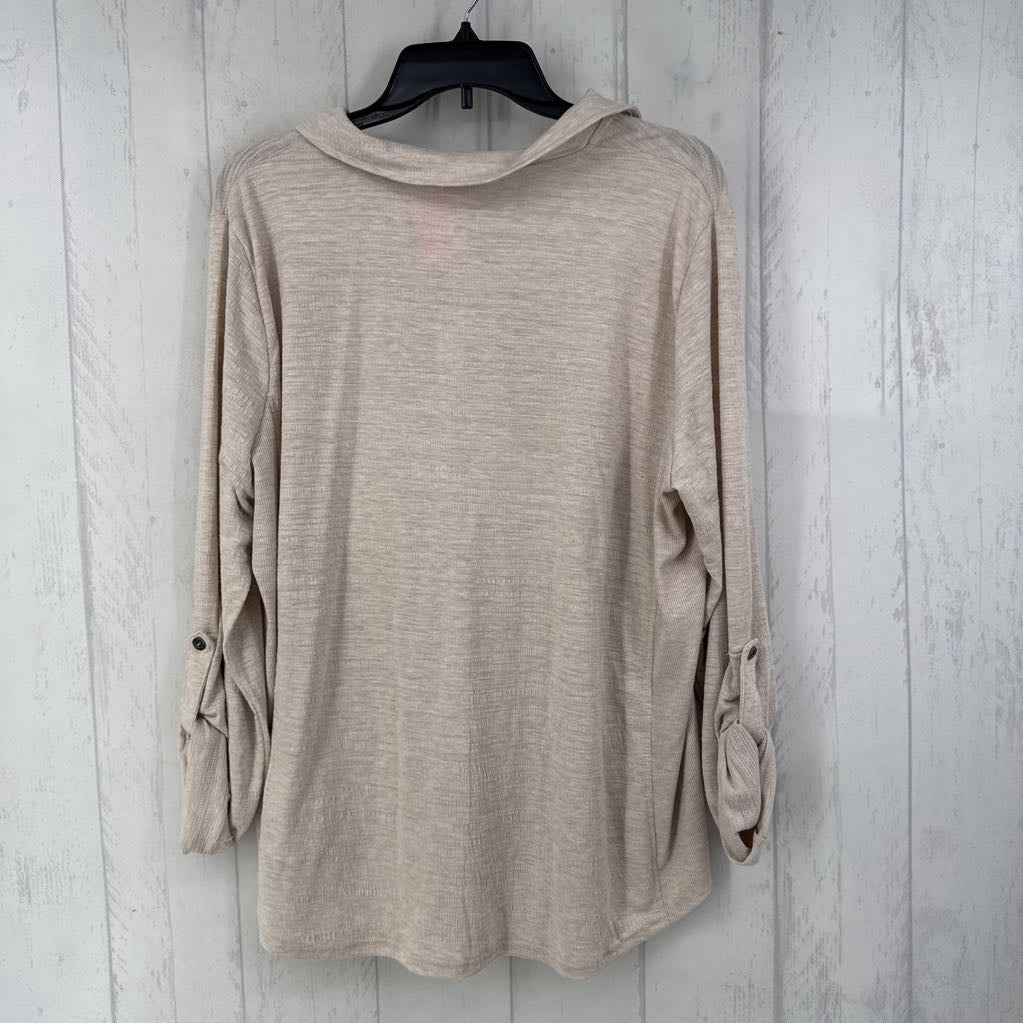 XL button down l/s top