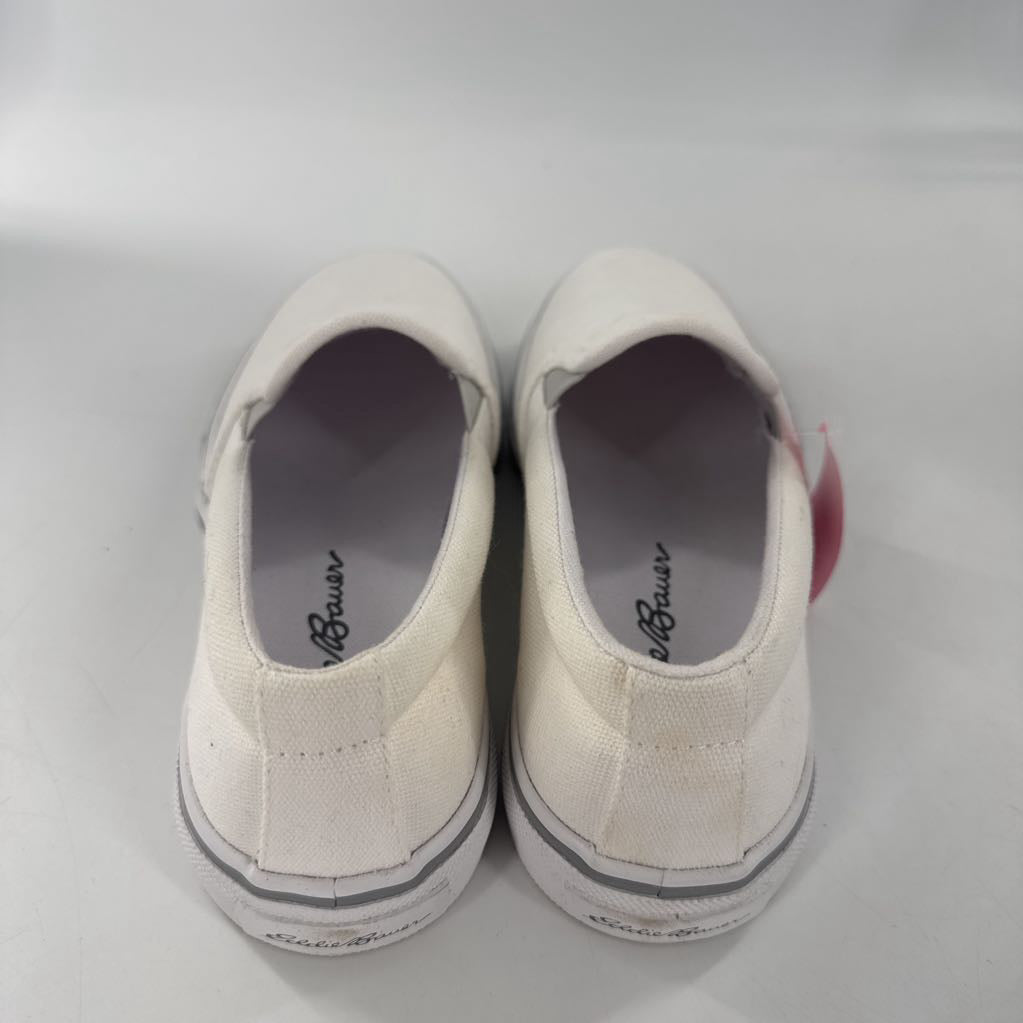 7 slip-on sneaker