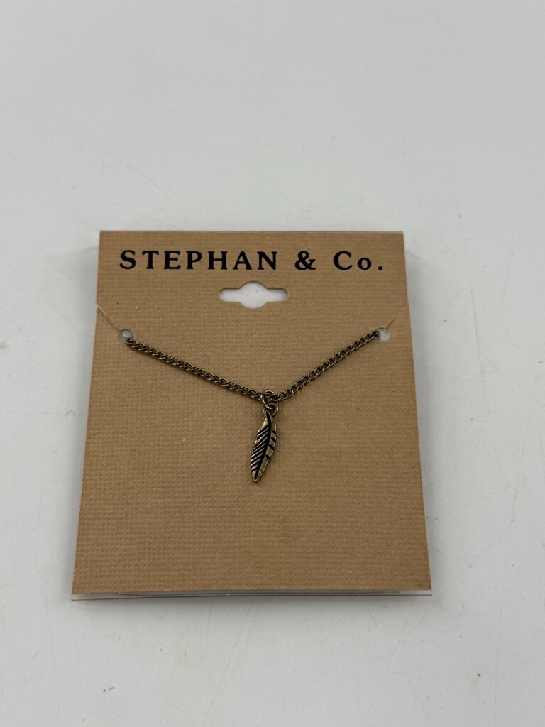 gold tone feather pendant necklace